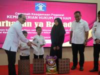 Jelang Ramadhan 1445 Hijriah, Kanwil Kemenkumham Aceh Berikan Santunan Kepada Anak Yatim